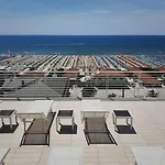 Bracciotti 3* Lido di Camaiore