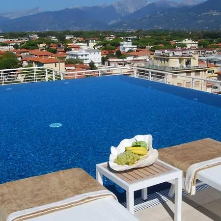Hotel Bracciotti Lido di Camaiore