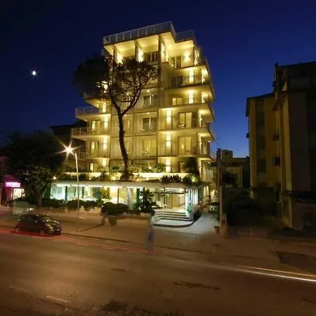 Bracciotti 3* Lido di Camaiore