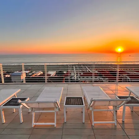 Hotel Bracciotti Lido di Camaiore