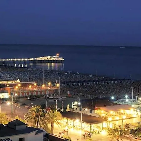 Hotel Bracciotti Lido di Camaiore